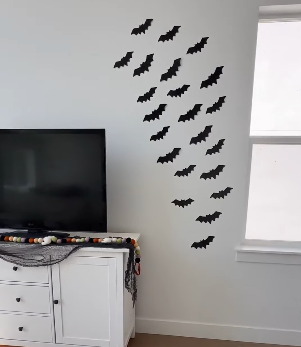 Build a Vertical Flock Beside the TV — Halloween design reference