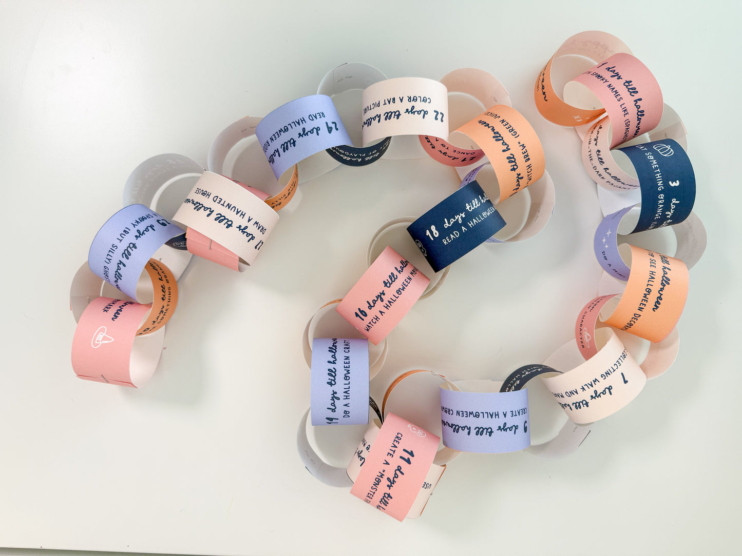 Halloween Countdown Paper Chain