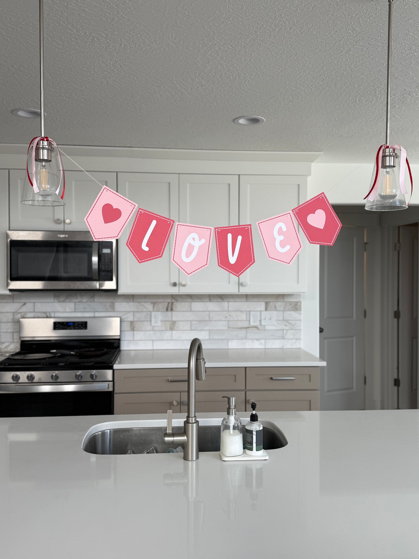 Love Valentines Banner: Valentine Garland | Printable banner