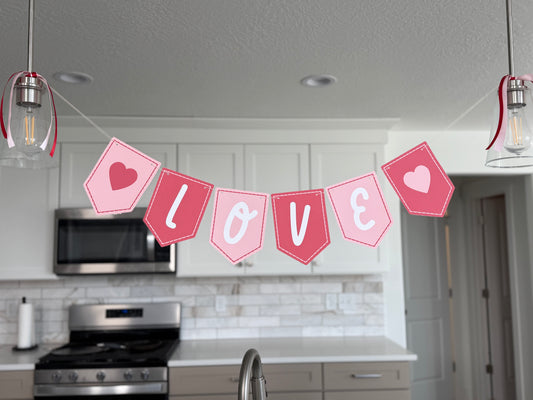 Love Valentines Banner: Valentine Garland | Printable banner